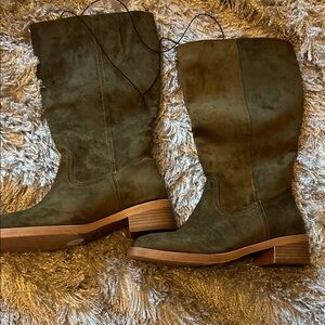 Olive Green Suede Women's Boots